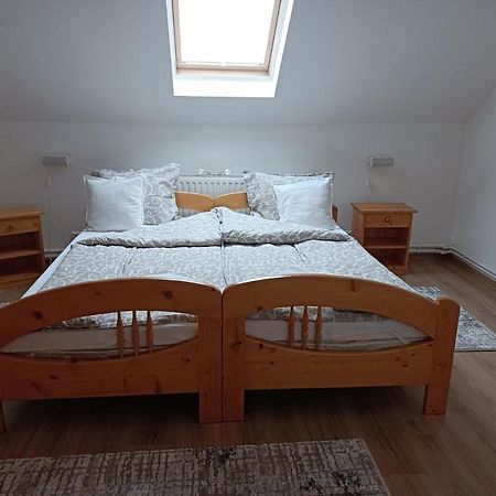 Narcisz B&B 코룬드 외부 사진